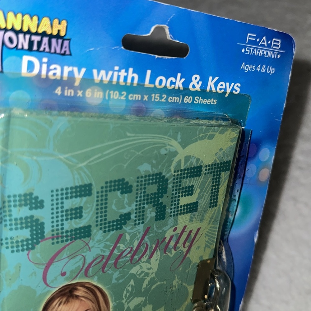 Disney Hannah Montana POP STAR Secret Celebrity Diary W/ Lock and Keys Journal - Picture 10 of 13